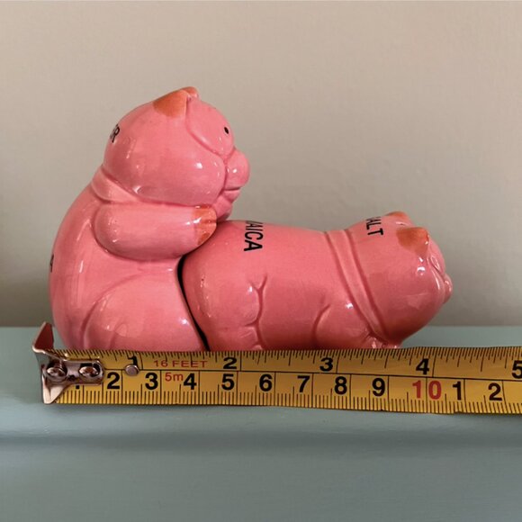 Naughty Vintage RARE Pig Shaped Salt & Pepper Shakers "Jamaica" Souvenir - Picture 8 of 11